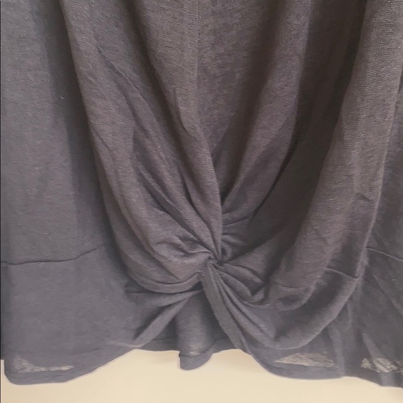 NWT Sactunary v-neck front tie light sweater - Picture 4 of 6